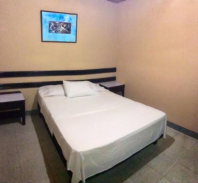 Hotel Toledo 2*