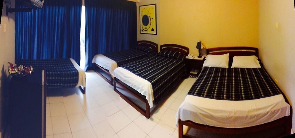 Hotel Toledo 2*