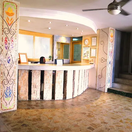 Hotel Toledo 2*