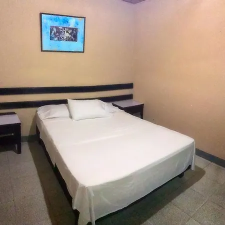 Hotel Toledo 2*