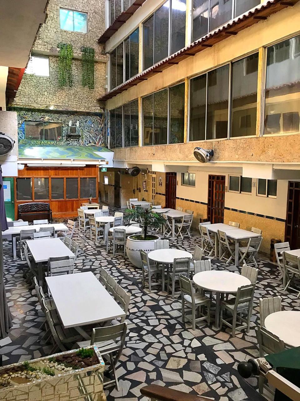 Hotel Toledo